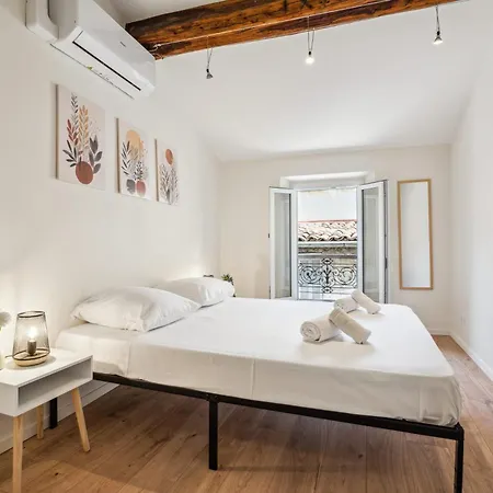 Апартаменти Viel - T2 Renove & Cosy *